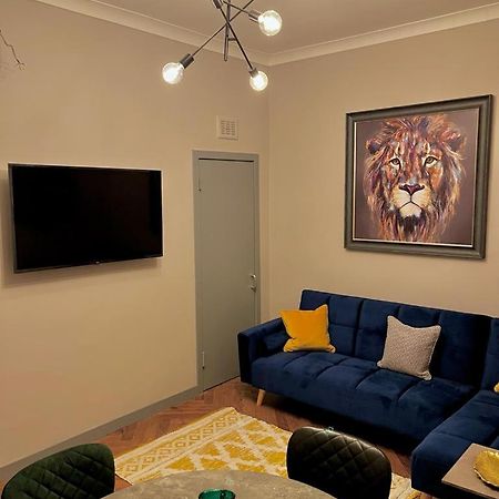 1 Bed Apt In West End グラスゴー エクステリア 写真
