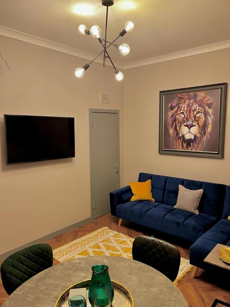1 Bed Apt In West End グラスゴー エクステリア 写真